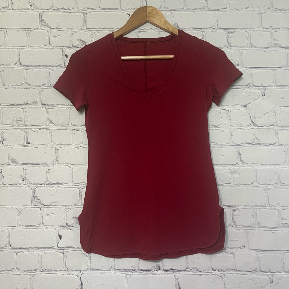 Lululemon Short Sleeve T-Shirt Small
